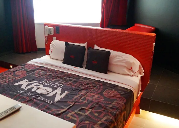 Hotel Kron 4*